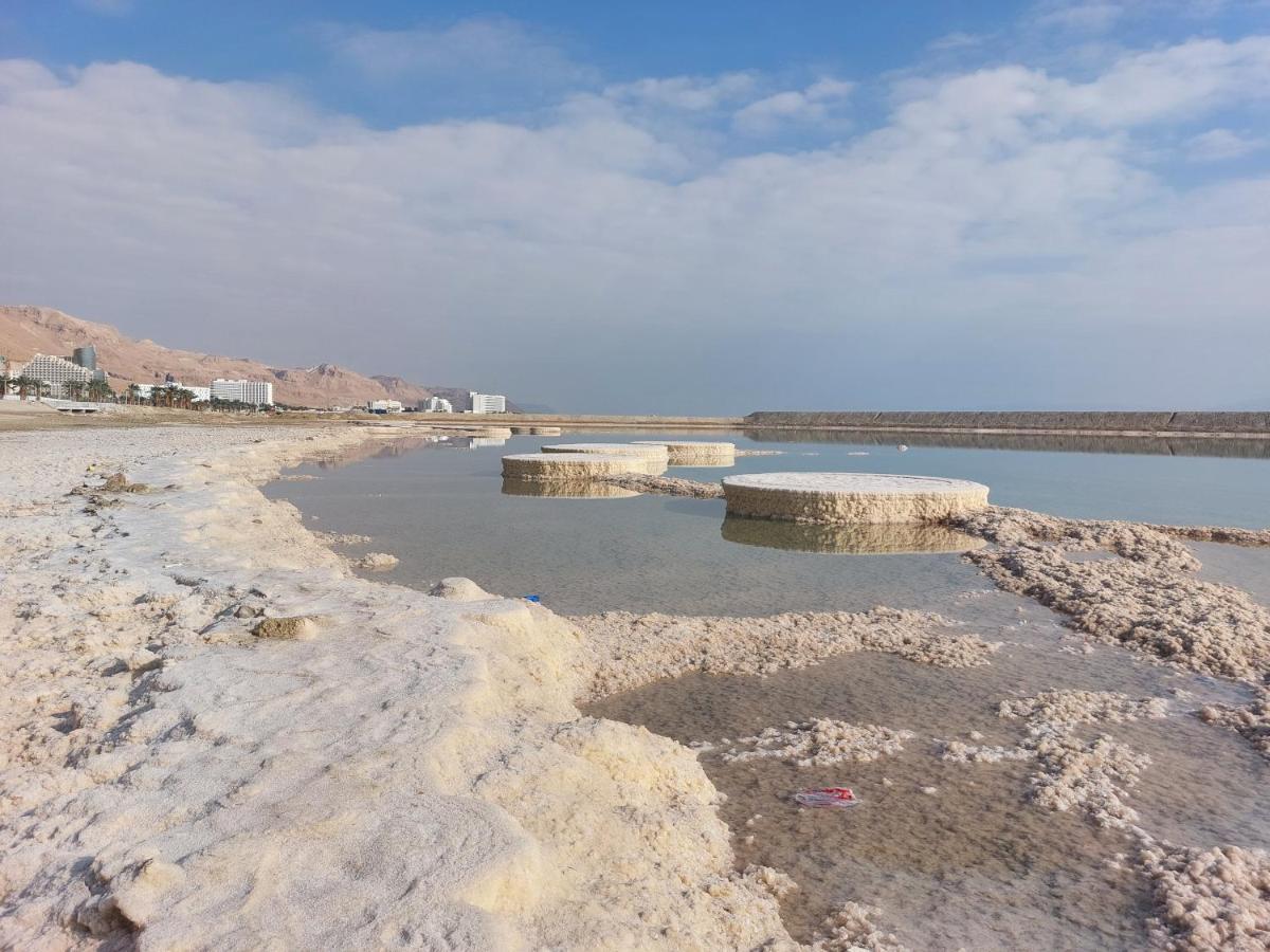 המקום של כרמית Neve Zohar Exterior foto